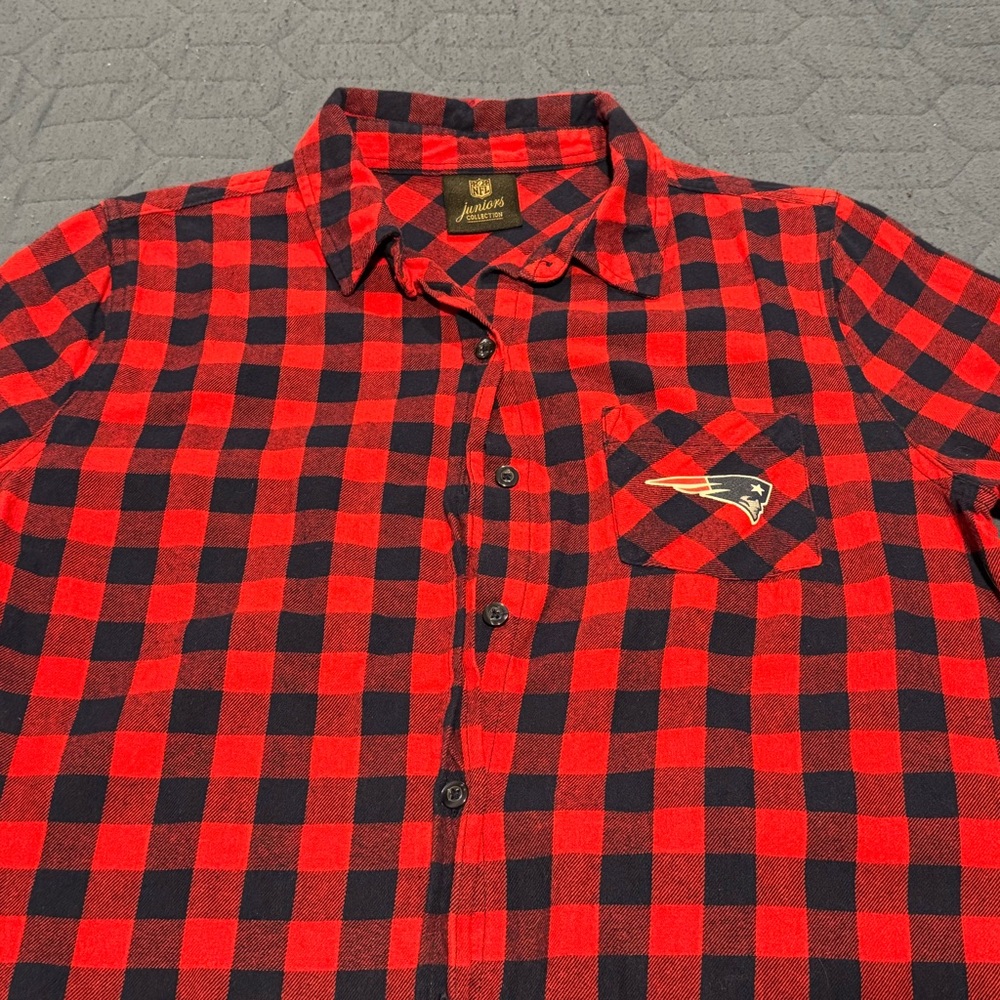 Patriot’s Red and Black Juniors Plaid Shirt